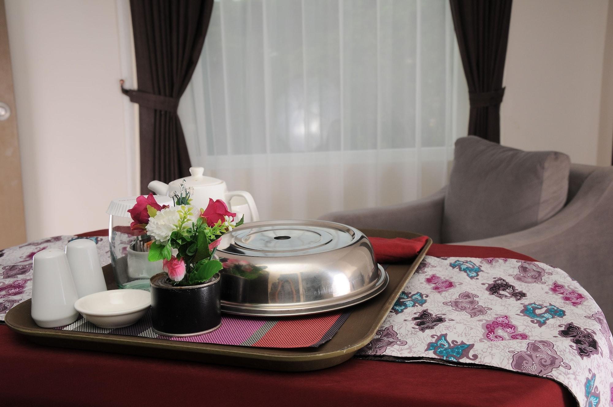 Grand Tjokro Hotel Balikpapan Kültér fotó