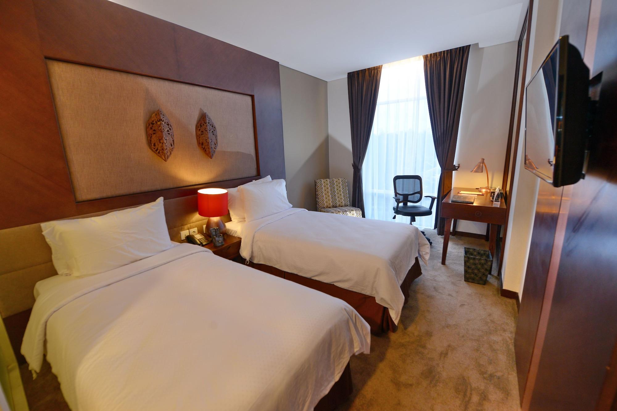 Grand Tjokro Hotel Balikpapan Kültér fotó