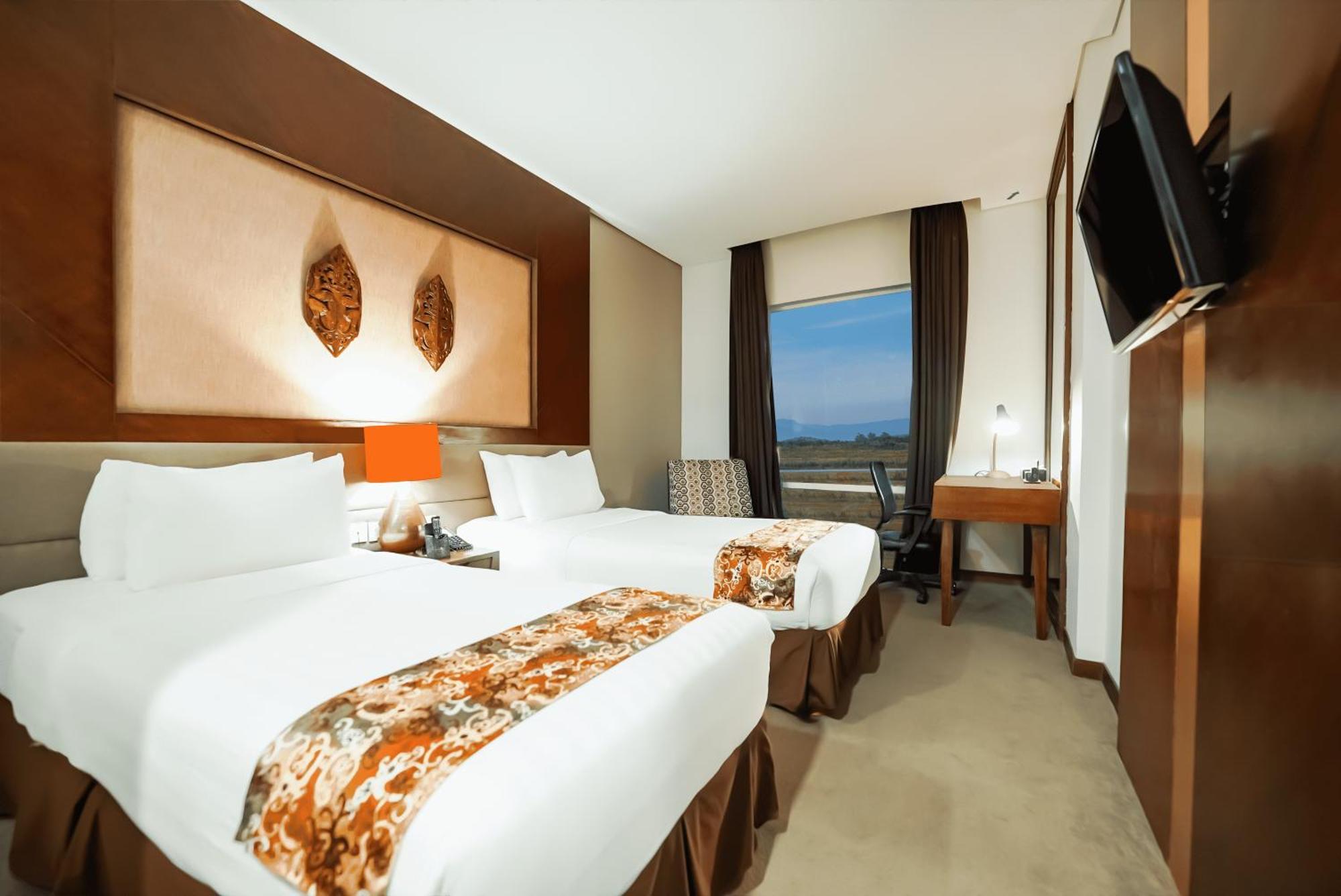 Grand Tjokro Hotel Balikpapan Kültér fotó