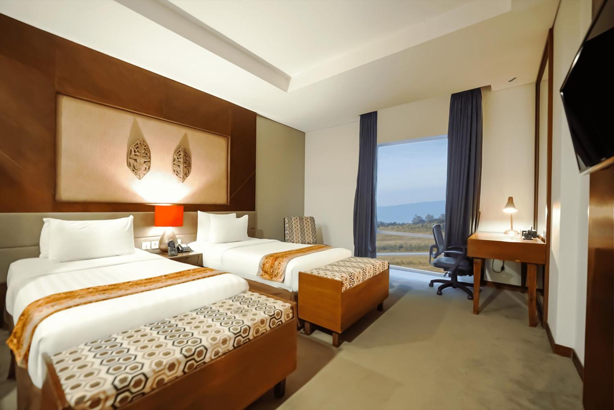Grand Tjokro Hotel Balikpapan Kültér fotó