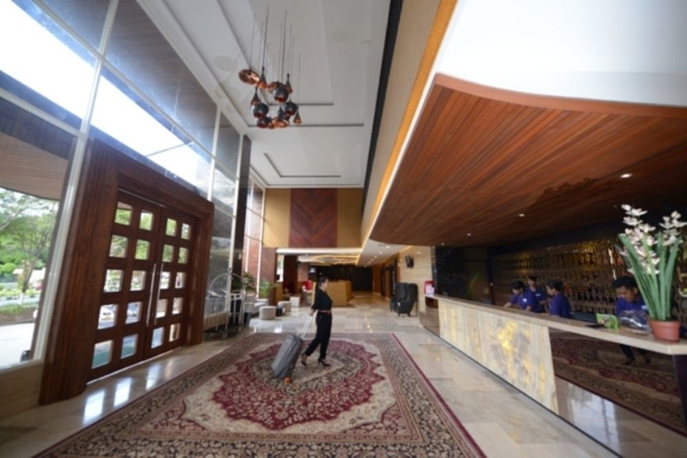 Grand Tjokro Hotel Balikpapan Kültér fotó